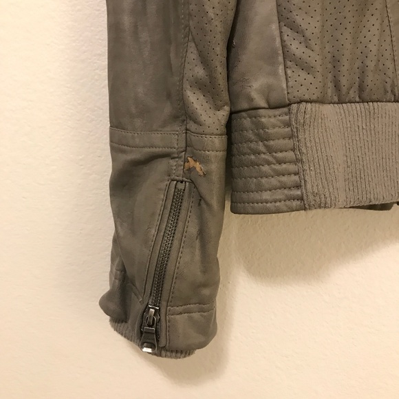 Guess Faux Leather Grey Jacket - Picture 6 of 6